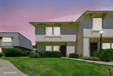 1879 Queen Elizabeth Way - Photo 1