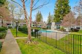 938 Clark Avenue - Photo 40