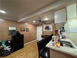550 Regent - Photo 2