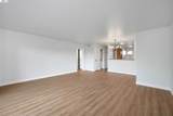 27949 Thornton Ct - Photo 16