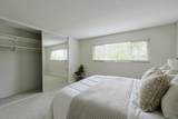 464 Woodlawn - Photo 11