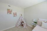 464 Woodlawn - Photo 16
