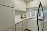 464 Woodlawn - Photo 7