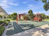 15833 Mcintosh Avenue - Photo 32