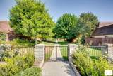 5582 Temple City Blvd - Photo 22