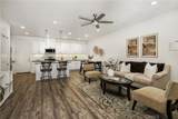 32 Savannah - Photo 4