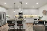 32 Savannah - Photo 7