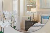 222 Compass - Photo 38