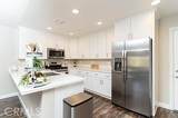 16408 Valencia - Photo 4