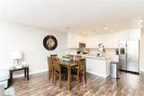 16408 Valencia - Photo 9