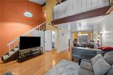 16745 Vanowen - Photo 10