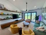 76582 Hollyhock - Photo 3