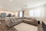 2512 Powell - Photo 4