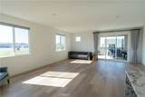 301 Baluster - Photo 25