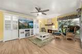 945 Glencliff - Photo 3