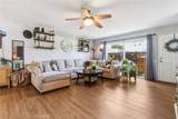 8927 Cedros - Photo 2