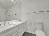 4230 Whitsett Avenue - Photo 24