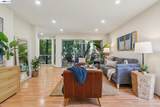 2700 Le Conte Ave - Photo 2