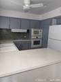 261 La Verne - Photo 2