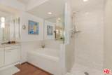 13600 Marina Pointe Drive - Photo 15