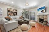 366 Villa Point - Photo 10