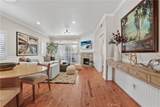 366 Villa Point - Photo 8