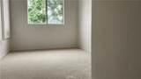 1425 White - Photo 16