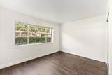 6868 Hyde Park Dr - Photo 18
