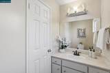 2135 Ascot Dr - Photo 17