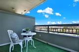 300 W Beech Street - Photo 12