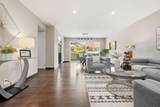 1458 Hudson Street - Photo 4