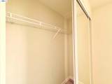 989 Webster St - Photo 12