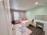 29599 Vanderbilt St - Photo 20