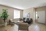 904 Turner - Photo 3