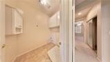 15 Elmhurst - Photo 38