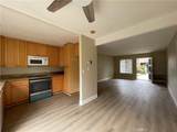 61 Streamwood - Photo 6