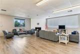 950 California - Photo 34