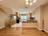 550 Summer Ln - Photo 2