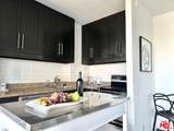 999 Doheny Drive - Photo 3
