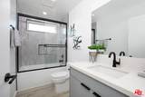 945 Oxford Avenue - Photo 3