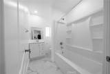 1438 Summit - Photo 6