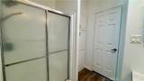 10550 Western - Photo 18