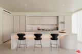 9200 Wilshire Boulevard - Photo 3