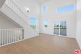 11212 Victory Boulevard - Photo 11