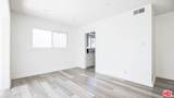 1525 Hayworth Avenue - Photo 10