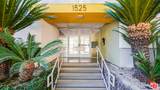 1525 Hayworth Avenue - Photo 2