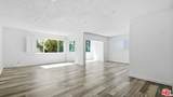 1525 Hayworth Avenue - Photo 5
