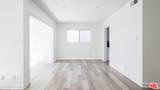 1525 Hayworth Avenue - Photo 9