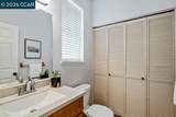 208 Commodore Dr - Photo 16