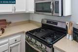 208 Commodore Dr - Photo 9
